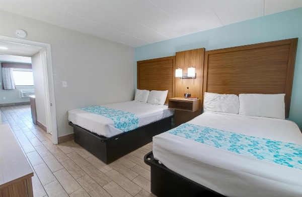 Seashire Inn & Suites image 14