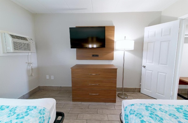 Seashire Inn & Suites image 19